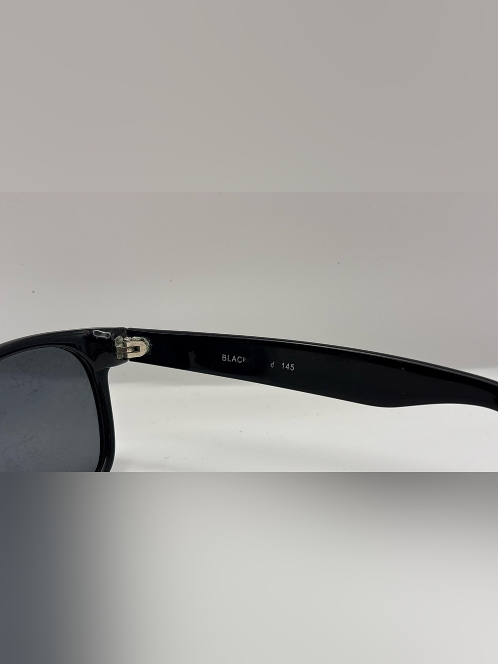 Kirkland Signature Abruzzo Black Oval Sunglasses Frames Only - Picture 7 of 8
